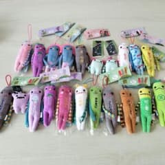 モケケ　キャラクターキーホルダー ぬいぐるみ素材 多色のサムネイル
