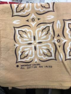 60s vintage bandanna ベージュベースと茶色ベース。のサムネイル