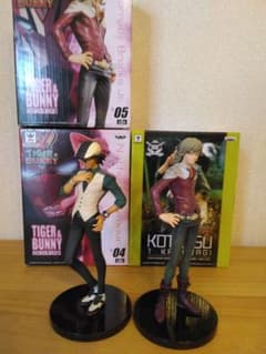 tiger＆bunny 　フィギュア4体セット【1体支柱折れ有】のサムネイル