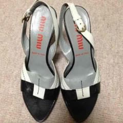 ミュウミュウ MIU MIU サンダルのサムネイル