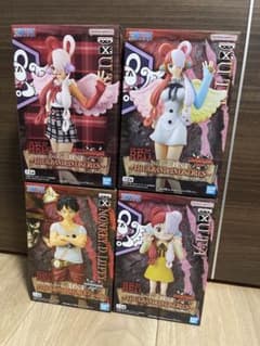 ワンピース フィルムレッド フィギュア4体セット - メルカリ