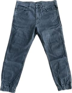 Levi's black jogger pantsのサムネイル