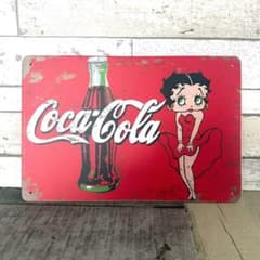 ベティ・ブープ コカ・コーラ 木製ウォールデコ ブリキ看板☆ ベティ ブープ コカコーラ COLA 赤 横 483 - メルカリ