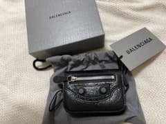 新品未使用　BALENCIAGA Le Cagole City 三つ折り財布 新品未使用 BALENCIAGA Le Cagole City 三つ折り財布 - メルカリ