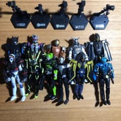 仮面ライダー装動のサムネイル