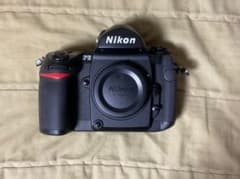Nikon F6 フィルムカメラのサムネイル