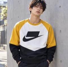 ヴィンテージ】Nike ナイキナイロントレーナー 入手困難 白×黄×黒 