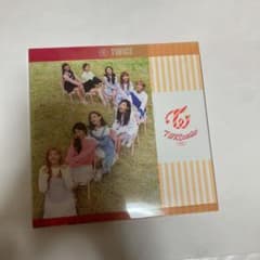 TWICEアルバムのサムネイル