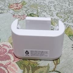 ドコモ 充電卓上ホルダ(卓上ホルダF46)のサムネイル