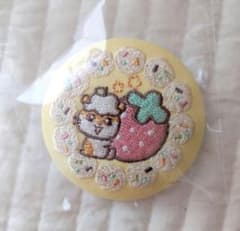 サンリオ 刺繍缶バッジ コロコロクリリンのサムネイル