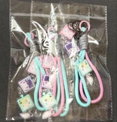 ゼンレスゾーンゼロ 妄想エンジェル 3連アクリルキーホルダー 3個セットのサムネイル