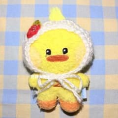 zeroni ゼロニ ぬい服　ミニ苺のバブーシュカ　テニニのサムネイル