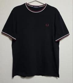 フレッドペリー 黒 リブ付き Tシャツのサムネイル