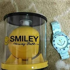 ぴぅさませんようSMILEY 腕時計のサムネイル