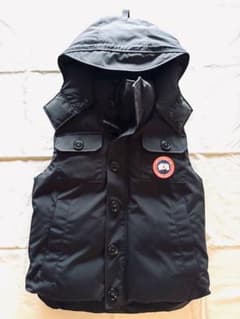  　ダウンベスト　濃紺　M　 ２３０２JM R　美品 CANADA GOOSE ダウンベスト 濃紺 M 2302JM R 美品 - メルカリ