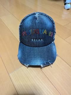 1piu1uguale3　ウノピゥウノウグァーレトレ キャップのサムネイル