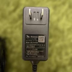 Benesse チャレンジパッド専用 ACアダプター UVL110-0520のサムネイル