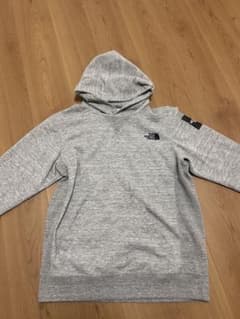 THE NORTH FACE グレー フード付きパーカーのサムネイル