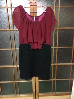 結婚式 タイトスカートのサムネイル