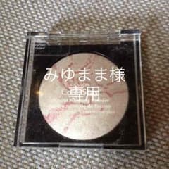 レブロンミネラルフィニッシングパウダーのサムネイル