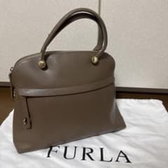 FURLA ショルダーバッグ 　パイパー　M　サッビア　グレージュのサムネイル