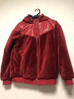NIKE ナイキ　160  リバーシブル　ジャンパー　ボア　フードありのサムネイル