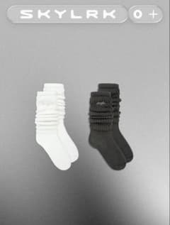 即完売品【新品未開封】SKYLRK ルーズフィットソックス 2足セット 即完売品【新品未開封】SKYLRK ルーズフィットソックス 2足セット