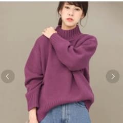 KBF+ ワイドハイネックニット 完売モデルのサムネイル
