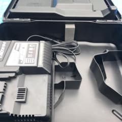 ハイコーキ  インパクトレンチケース　充電器のサムネイル