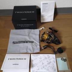 ☆新品☆未使用☆シマノ☆20☆TWIN☆POWER☆ツインパワー☆4000PGのサムネイル