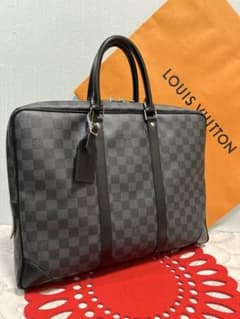 ほぼ未使用 ルイ ヴィトン Louis Vuitton ポルトドキュマン 198 ほぼ未使用 ルイ ヴィトン Louis Vuitton ポルトドキュマン 198 - メルカリ