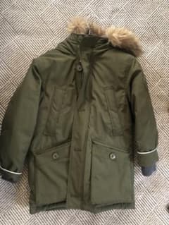 GAP ダウン　サイズM (130)暖かい！のサムネイル