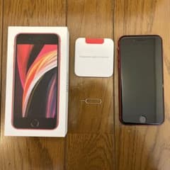 SIMフリー iPhone SE 第2世代 64GB SIMフリー 赤のサムネイル