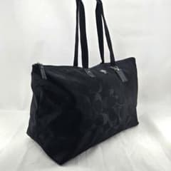 COACH　F77316　シグネチャー　大容量　ナイロンボストンバッグ　ブラック COACH F77316 シグネチャー 大容量 ナイロンボストンバッグ ブラック