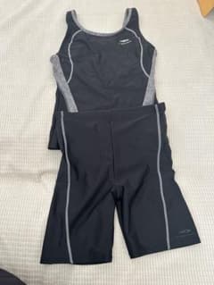 ブラック スポーツ用水着 Lサイズのサムネイル