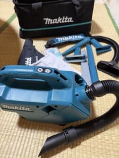 makita 充電式クリーナー CL184D 中古美品のサムネイル