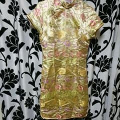 チャイナ服のサムネイル