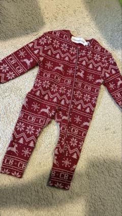 cinnamon baby ロンパース　赤　新品未使用のサムネイル