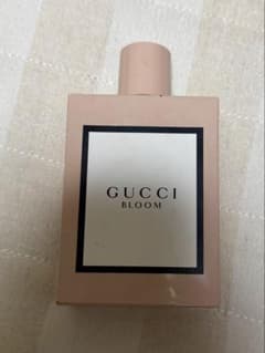 GUCCI BLOOM オードパルファム　残量5割のサムネイル
