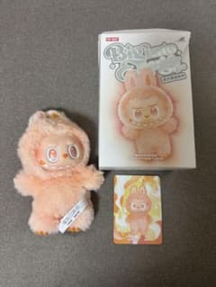 ポップマート Big into Energyラブブ オレンジ（ハピネス）のサムネイル
