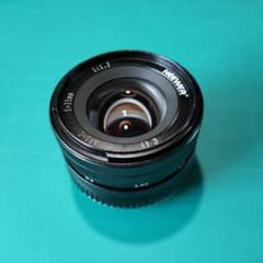 Thumbnail of 35mm F1.2 SONY Eマウント対応 / 単焦点レンズ 「明るくぼかす」