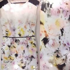 chesty 上品花がらワンピースのサムネイル