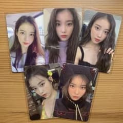 【nana様 専用】IU ユエナ4期　トレカ　ファンクラブのサムネイル