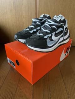 NIKE sacai VAPORWAFFLE サカイ　ベイパーワッフルのサムネイル