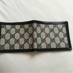 ビンテージGUCCIの財布のサムネイル