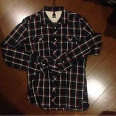 シャツのサムネイル