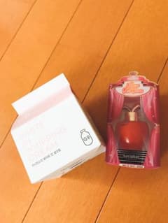 専用✩★☆ウユクリーム+オマケグロスのサムネイル