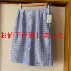 膝丈スカートのサムネイル