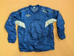 UMBRO ピステ ウィンドブレーカー ネイビーのサムネイル