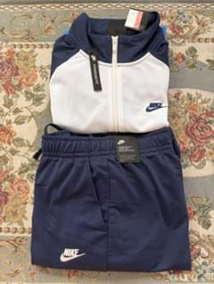 新品タグ付き】NIKE BV3056 トラックスーツ セットアップ L ネイビー 新品タグ付き】NIKE BV3056 トラックスーツ セットアップ L ネイビー